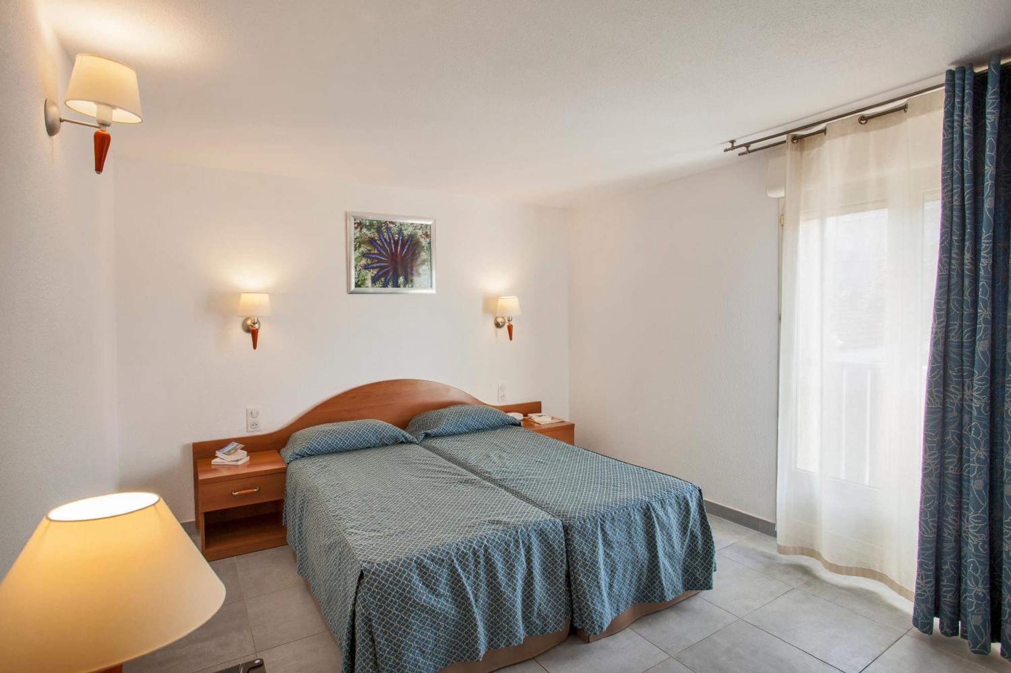 Le Neptune & Spa Propriano  Eksteriør bilde